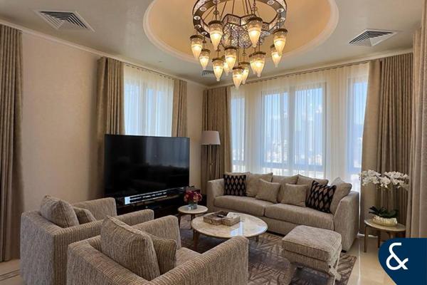 Zanzebeel | Penthouse | Vacant On Transfer